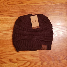 Load image into Gallery viewer, Classic Knit Beanie Hat