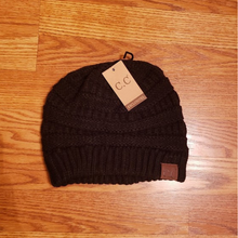 Load image into Gallery viewer, Classic Knit Beanie Hat