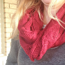 Load image into Gallery viewer, Infinity Scarf CC Solid Cable Knit